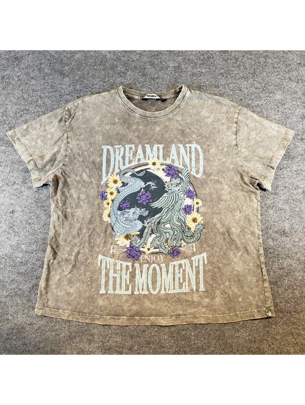 Outryt Dreamland Acid Wash Dragon Phoenix Graphic T-Shirt Gray XS